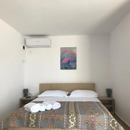 ゲストハウス 2 Mai Vila